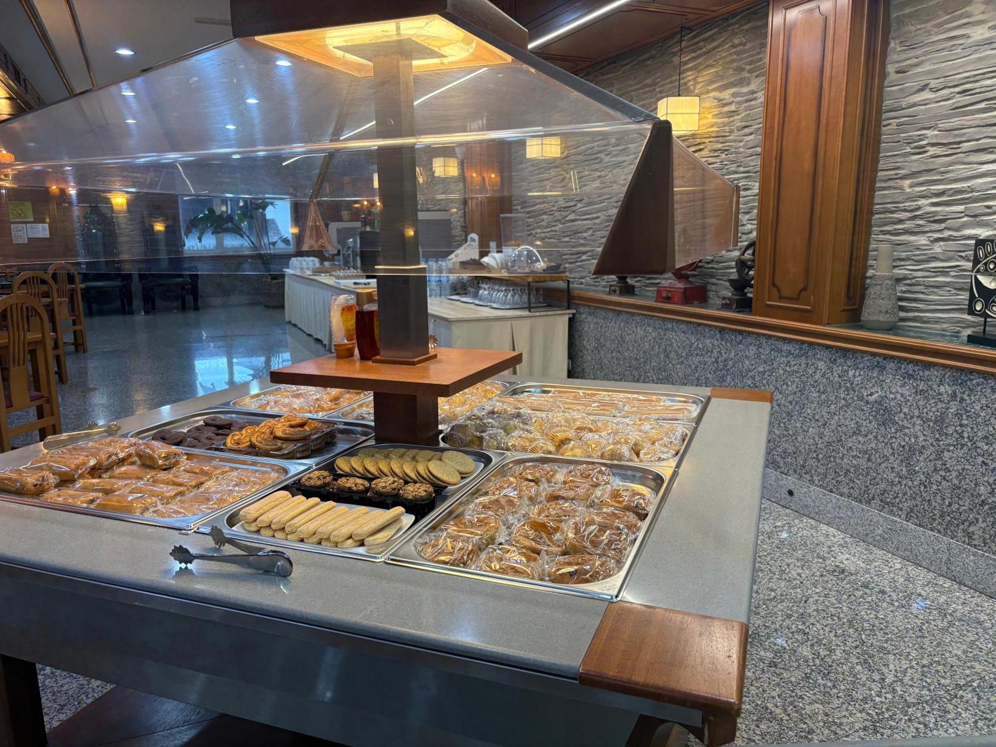 Hotel Los Olmos 루고 외부 사진