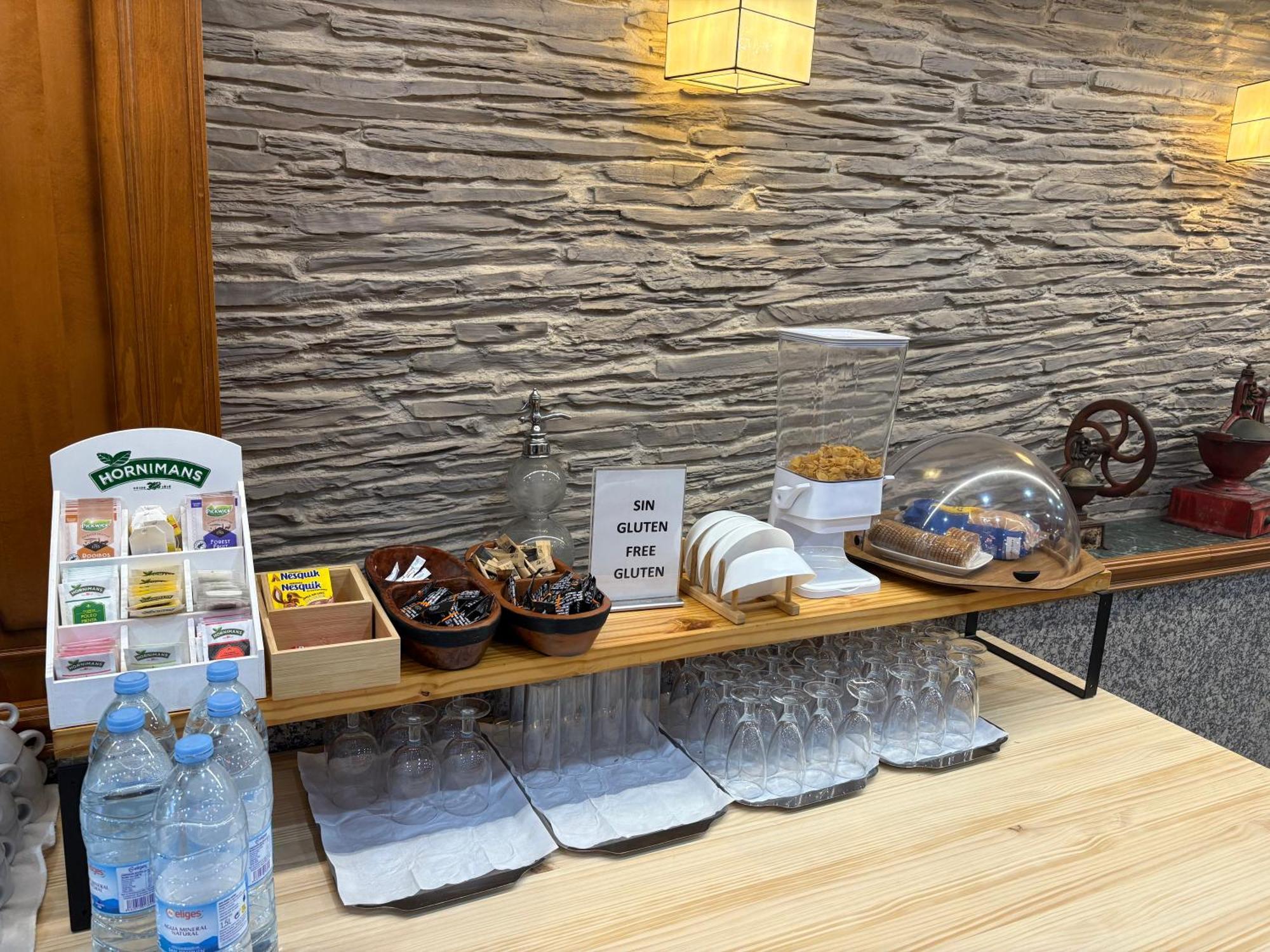 Hotel Los Olmos 루고 외부 사진